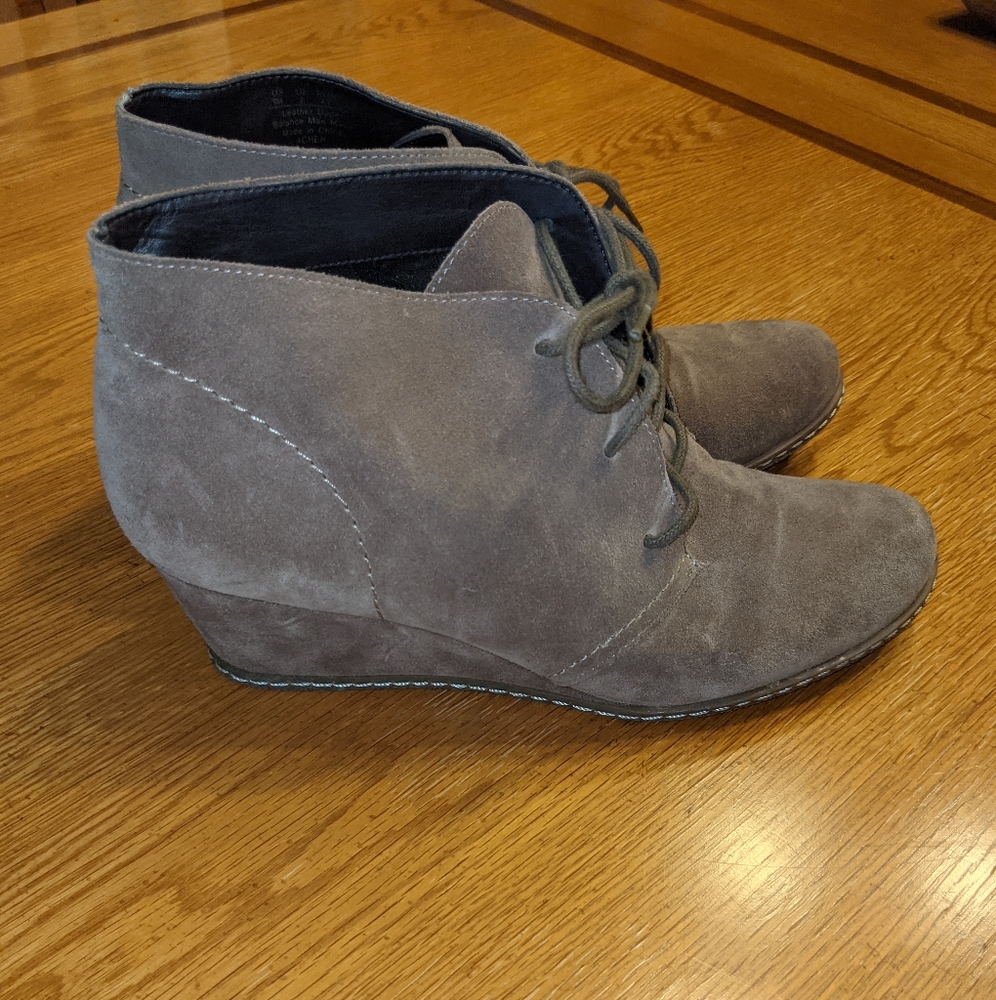 Franco Sarto Suede Brown Booties
